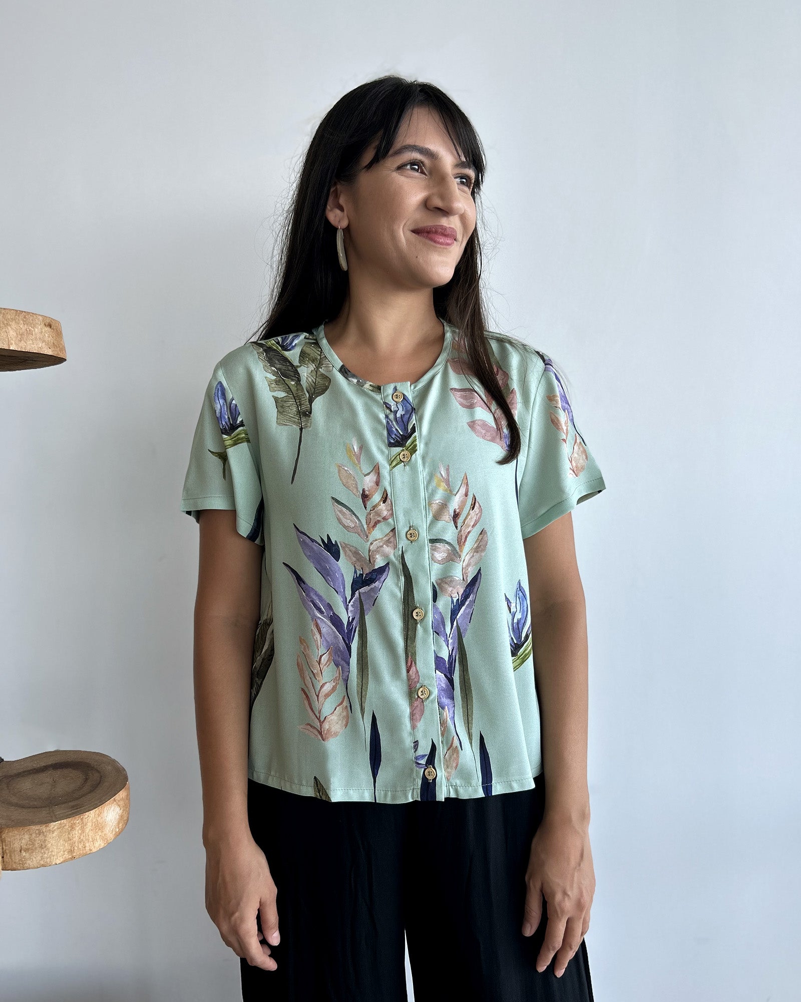 Blusa de Botão Helicônia